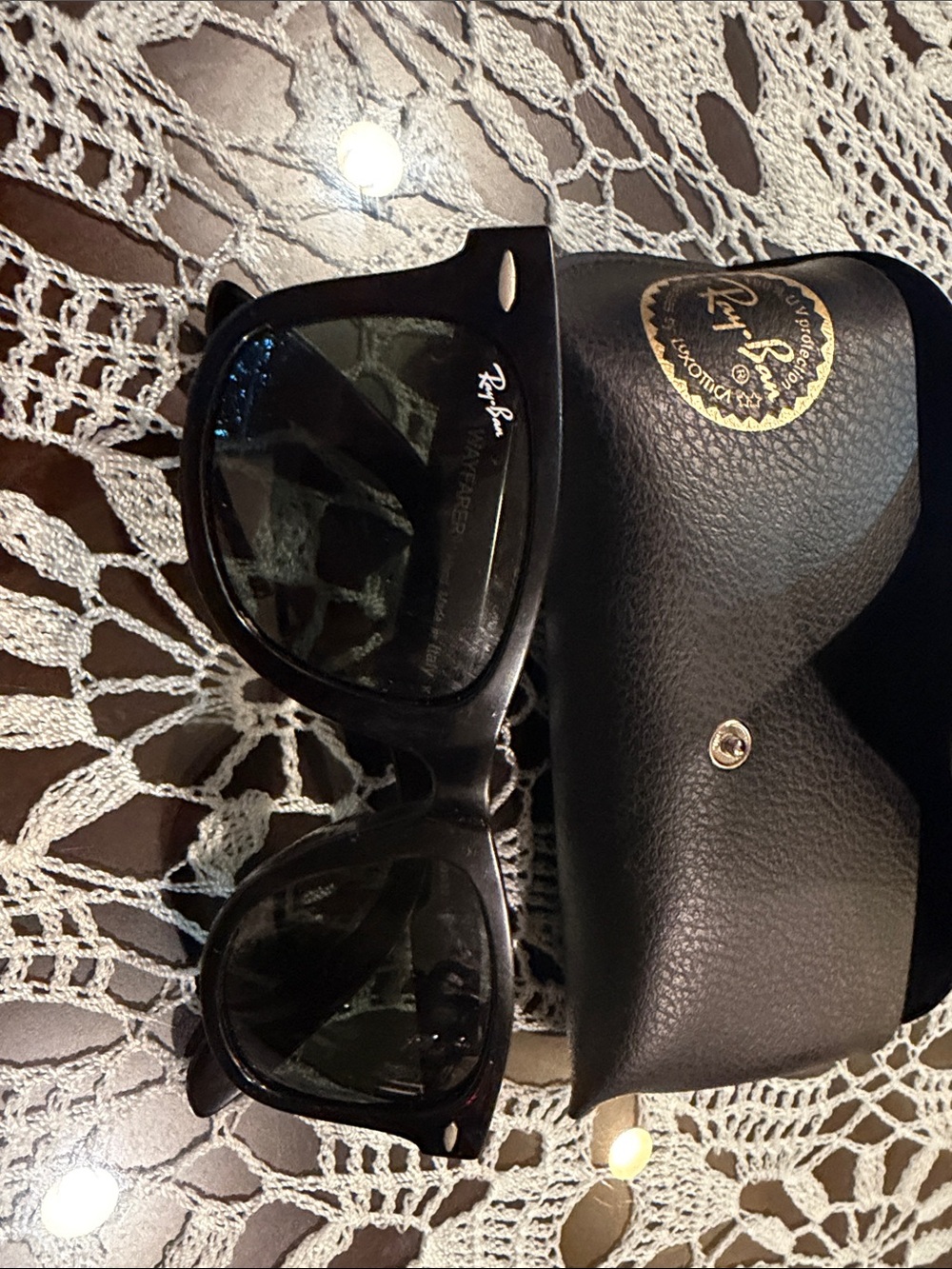 Ray-Ban Black Wayfarer Sunglasses